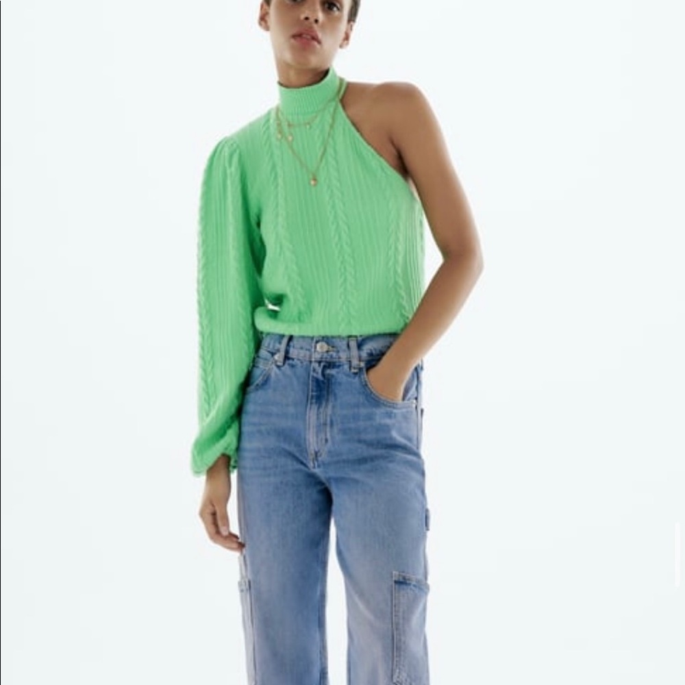 Zara Top
